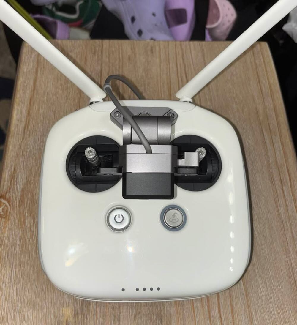 DJI Phantom 4 Pro V2.0 Remote Controller (Model GL300L)